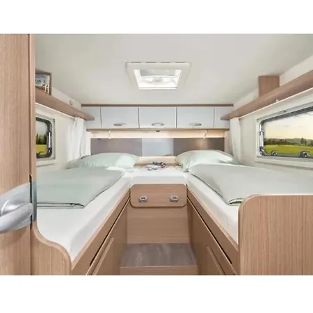 Ferienhaus Caravan Tiny House Base Camp Granada